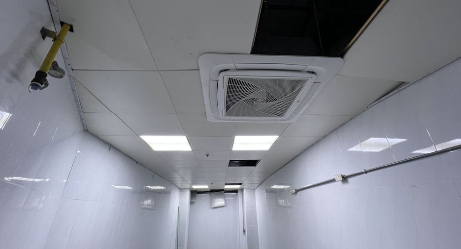 For rent retail Space in Samphanthawong, Bangkok
