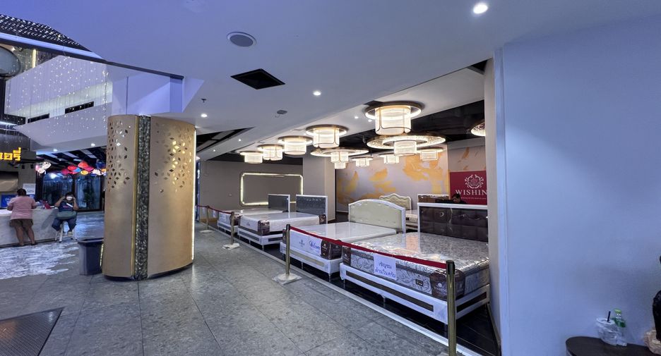 For rent retail Space in Samphanthawong, Bangkok