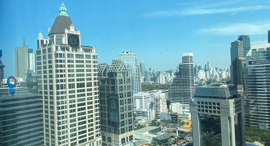 Condo en alquiler de 3 habitaciones en Sathon, Bangkok