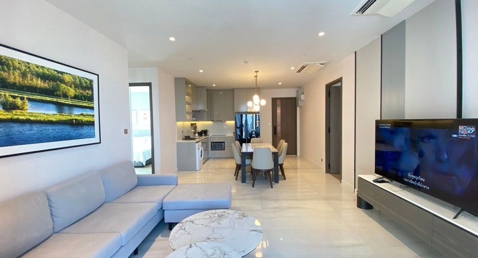 Condo en alquiler de 3 habitaciones en Sathon, Bangkok