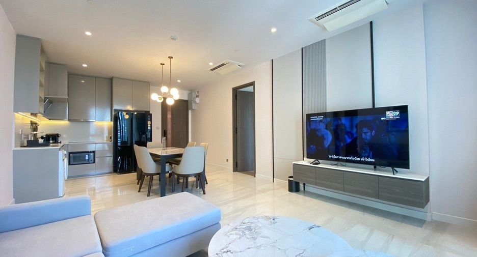 Condo en alquiler de 3 habitaciones en Sathon, Bangkok