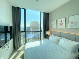 For rent 3 bedrooms condo in Sathon, Bangkok