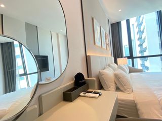 For rent 3 bedrooms condo in Sathon, Bangkok