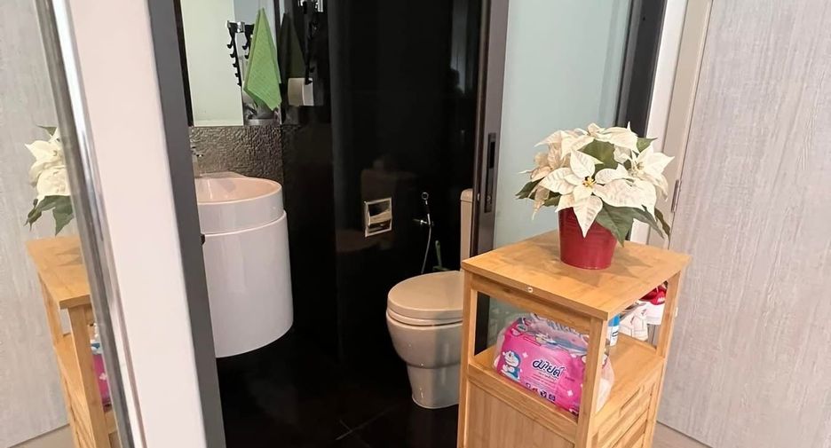 Condo en alquiler de estudio en Khlong Toei, Bangkok
