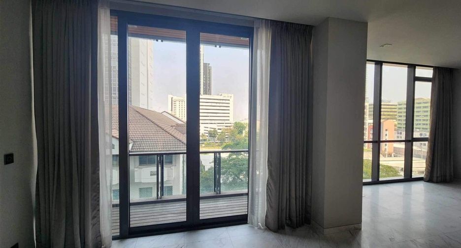 À vendre et à louer 2 chambres condo à Watthana, Bangkok
