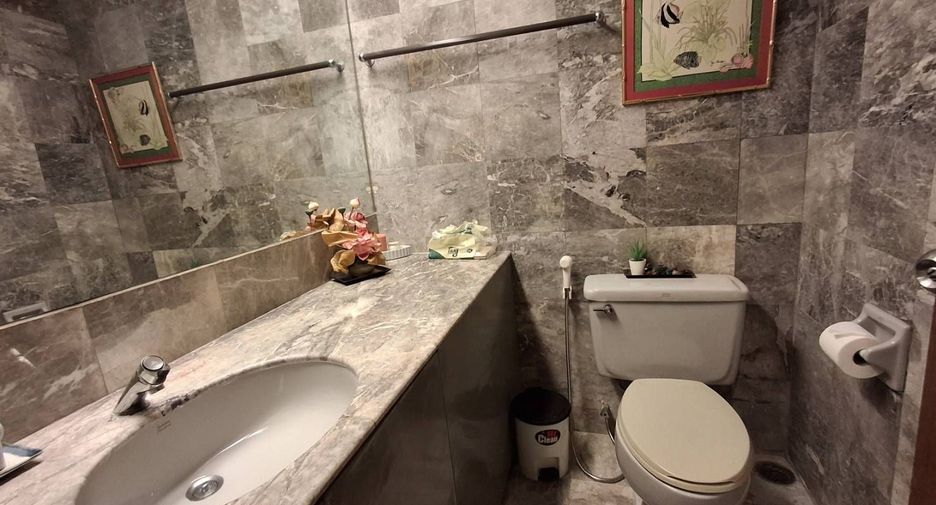 For sale 2 bedrooms condo in Cha Am, Phetchaburi