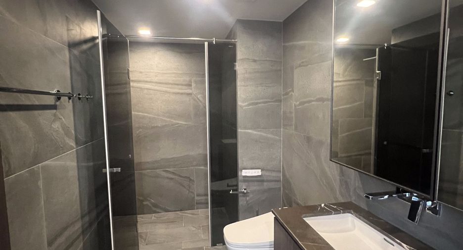 For rent 1 bed condo in Ratchathewi, Bangkok