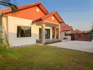 出售 3 卧室 独立屋 在 Bang Lamung, Chon Buri