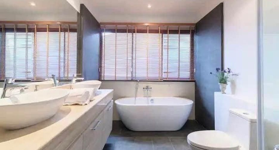 For sale 2 bedrooms villa in Mueang Phuket, Phuket