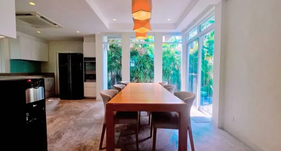 For sale and for rent 3 bedrooms house in Wang Thonglang, Bangkok