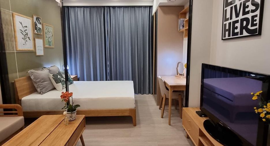 For rent studio condo in Huai Khwang, Bangkok