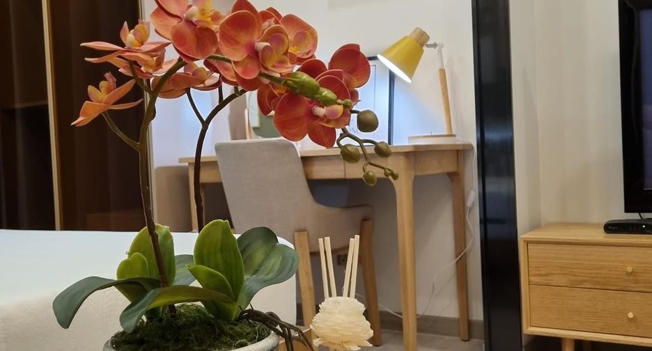 For rent studio condo in Huai Khwang, Bangkok
