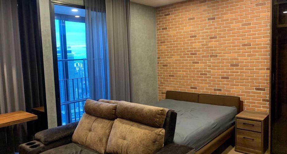 For rent 1 bed condo in Bang Rak, Bangkok