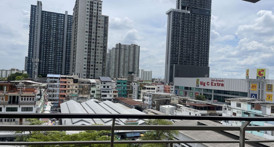 For rent 1 bed condo in Khlong Toei, Bangkok