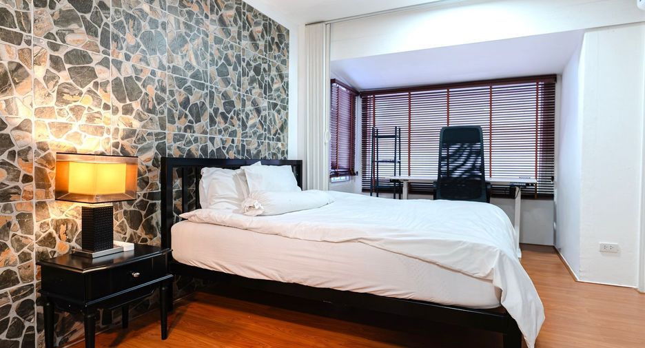 For rent 3 bedrooms house in Mueang Phuket, Phuket