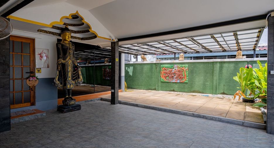 For rent 3 ベッドルーム house in Mueang Phuket, Phuket