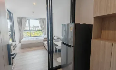 Condo en alquiler de 1 habitaciones en Bang Na, Bangkok