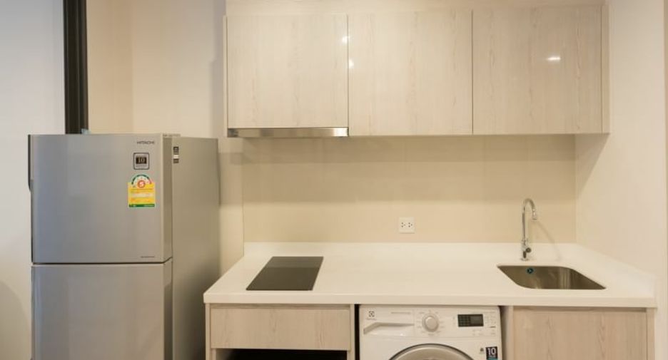 For rent 1 bed condo in Khlong Toei, Bangkok