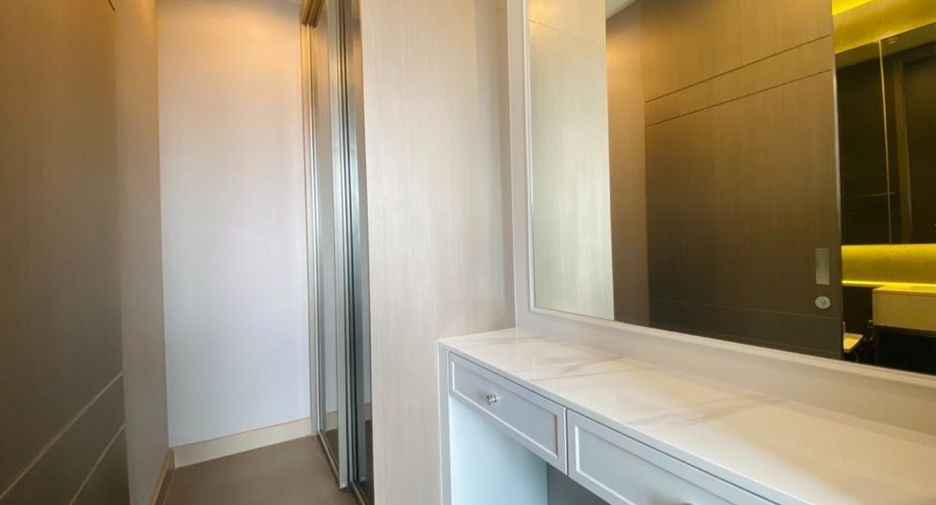 For sale studio condo in Watthana, Bangkok