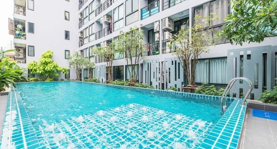 À vendre 1 chambre condo à Khlong San, Bangkok