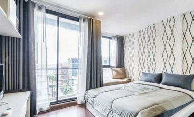 For sale 1 Beds condo in Khlong San, Bangkok