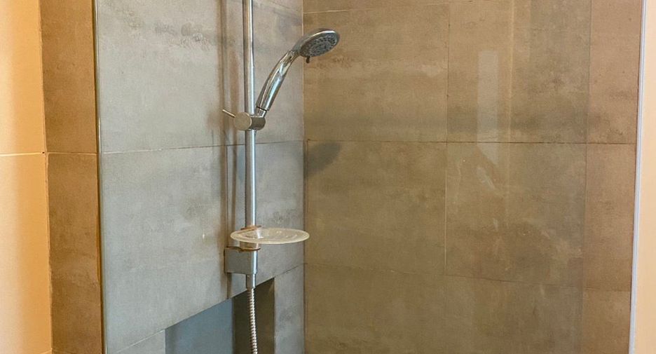 For rent 2 bedrooms condo in Ratchathewi, Bangkok