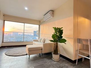 For rent 2 bedrooms condo in Bang Kapi, Bangkok