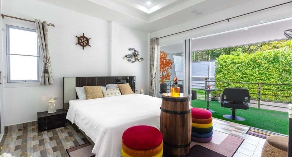 For sale and for rent 5 bedrooms villa in Mueang Phuket, Phuket