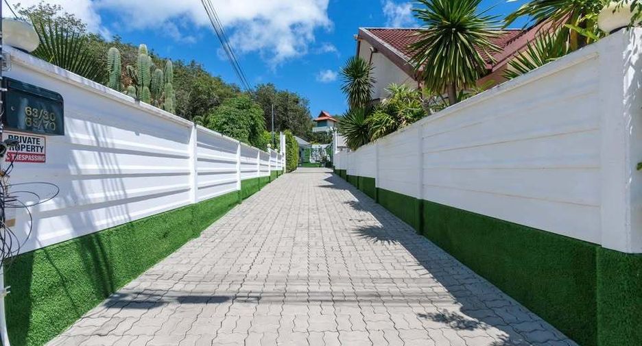 For sale and for rent 5 bedrooms villa in Mueang Phuket, Phuket