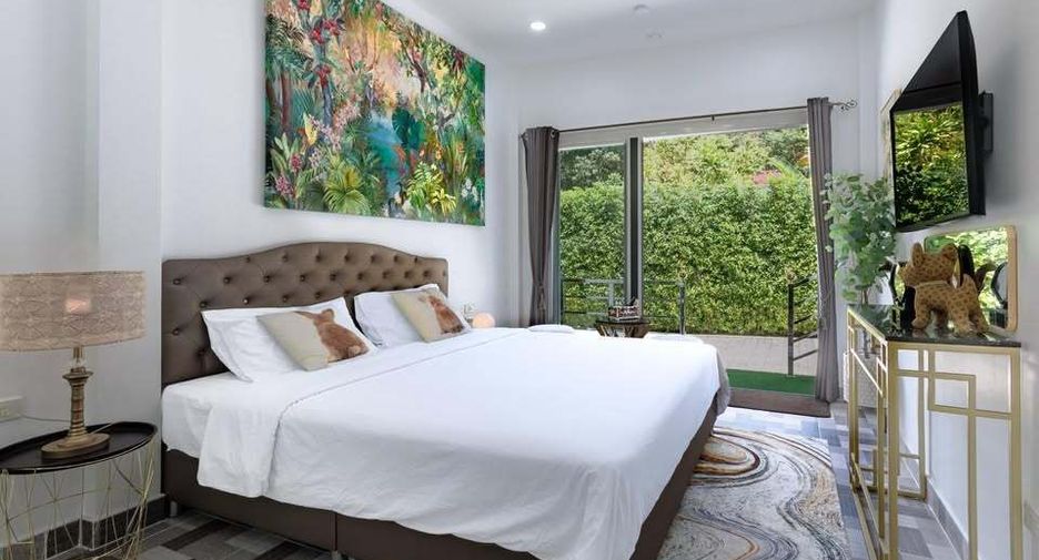 For sale and for rent 5 bedrooms villa in Mueang Phuket, Phuket