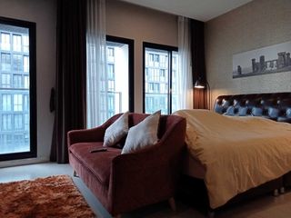 Wohnung zur Miete mit 1 Zimmer in Pathum Wan, Bangkok