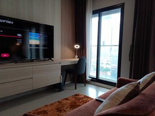 Wohnung zur Miete mit 1 Zimmer in Pathum Wan, Bangkok