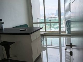 出租 1 卧室 公寓 在 Huai Khwang, 曼谷