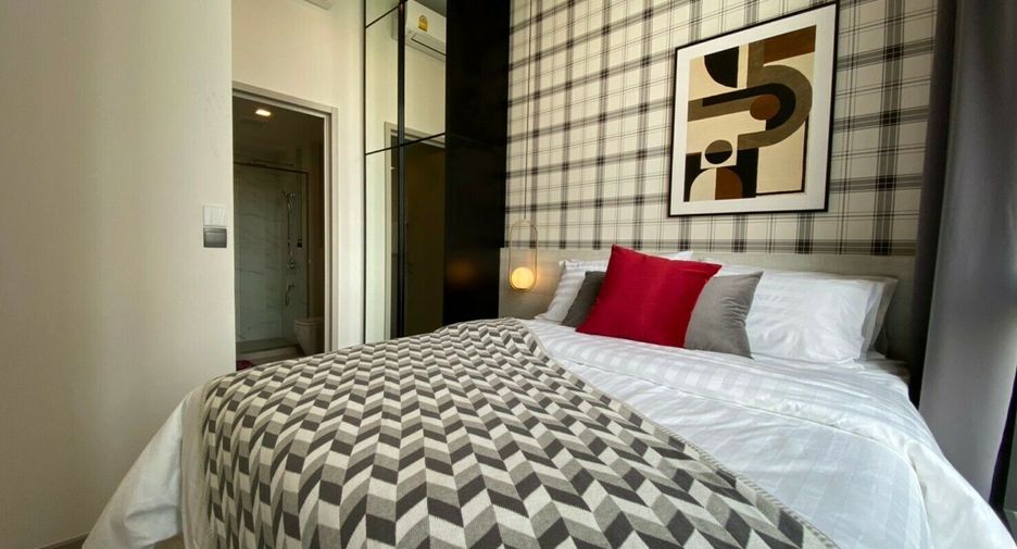 For rent 1 bed condo in Phra Khanong, Bangkok
