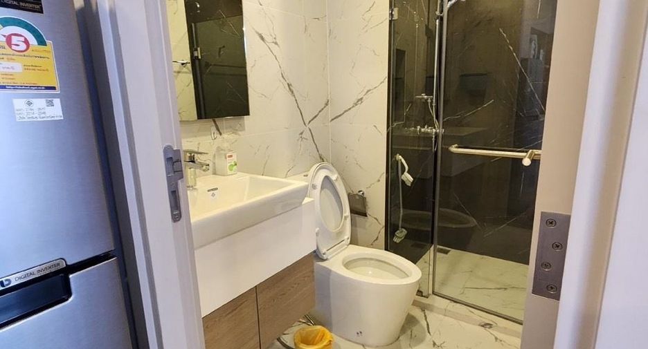 For rent 1 bed condo in Yan Nawa, Bangkok