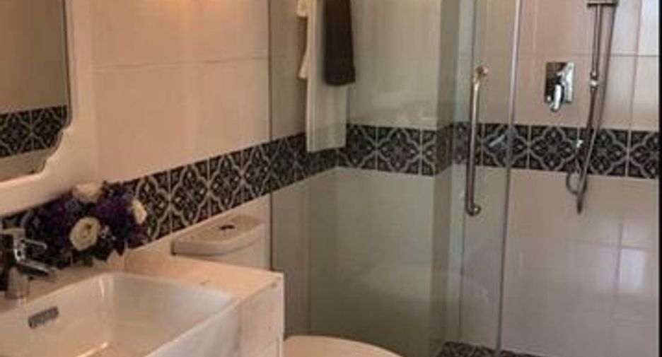 For sale 1 bed condo in Bang Lamung, Chonburi