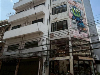 For rent 4 bedrooms retail Space in Samphanthawong, Bangkok