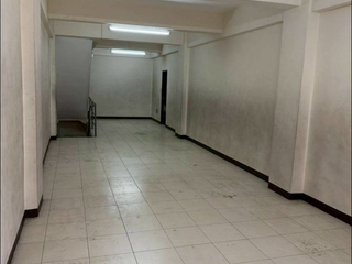 For rent 4 bedrooms retail Space in Samphanthawong, Bangkok