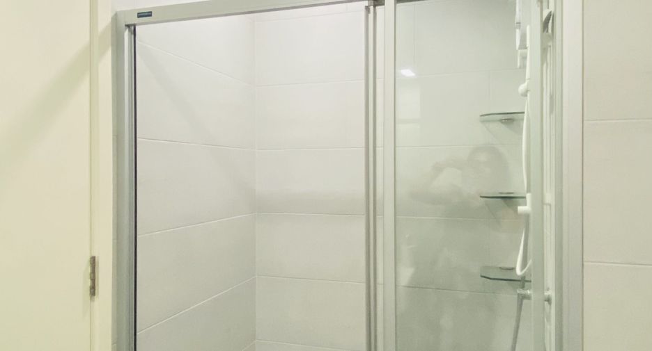 For sale 2 bedrooms condo in Si Racha, Chonburi