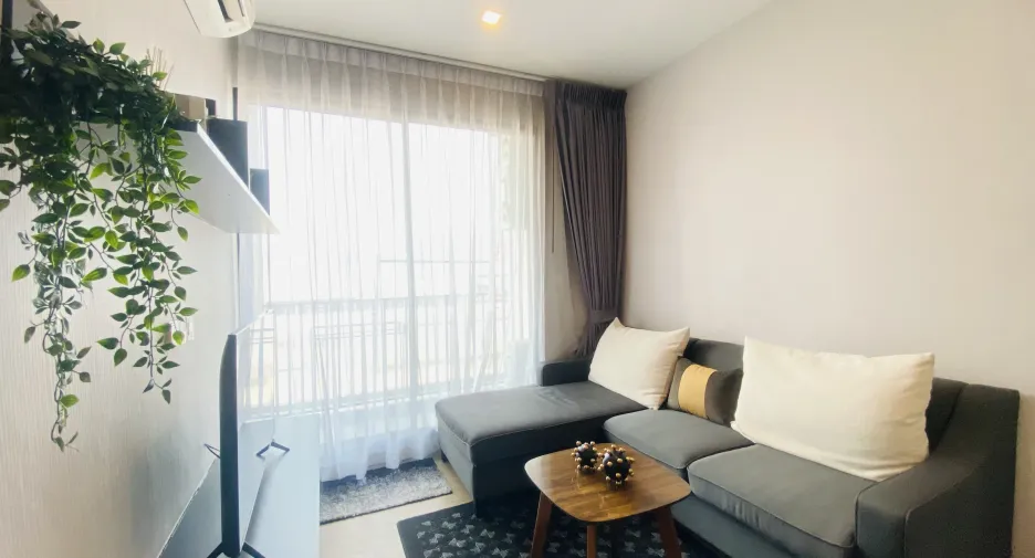 For sale 2 bedrooms condo in Si Racha, Chonburi