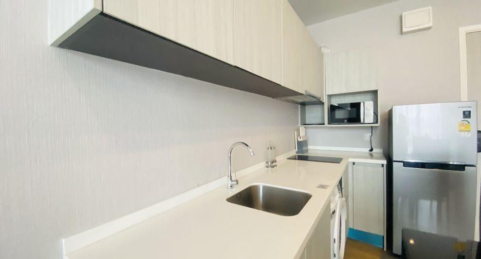 For sale 2 bedrooms condo in Si Racha, Chonburi