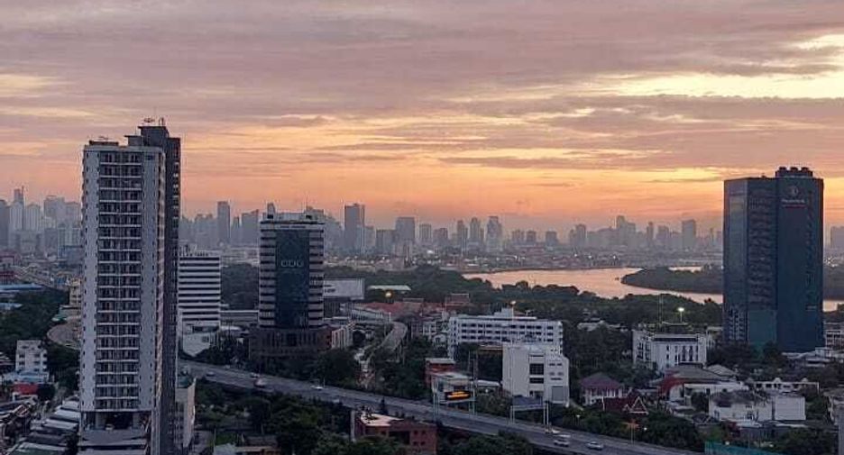 For sale and for rent 2 bedrooms condo in Yan Nawa, Bangkok