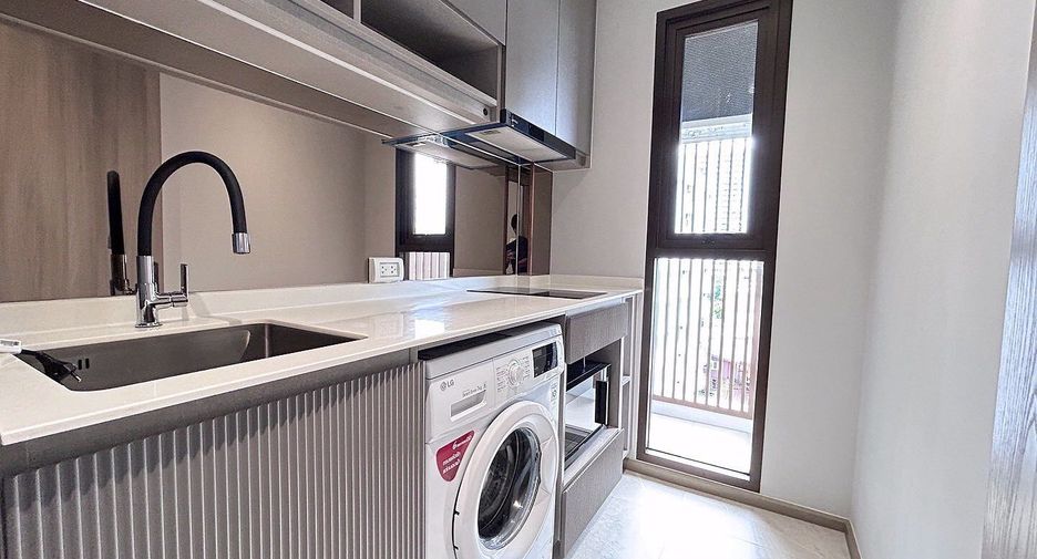 For rent studio condo in Watthana, Bangkok