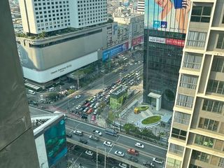 Wohnung zur Miete mit Studio in Huai Khwang, Bangkok