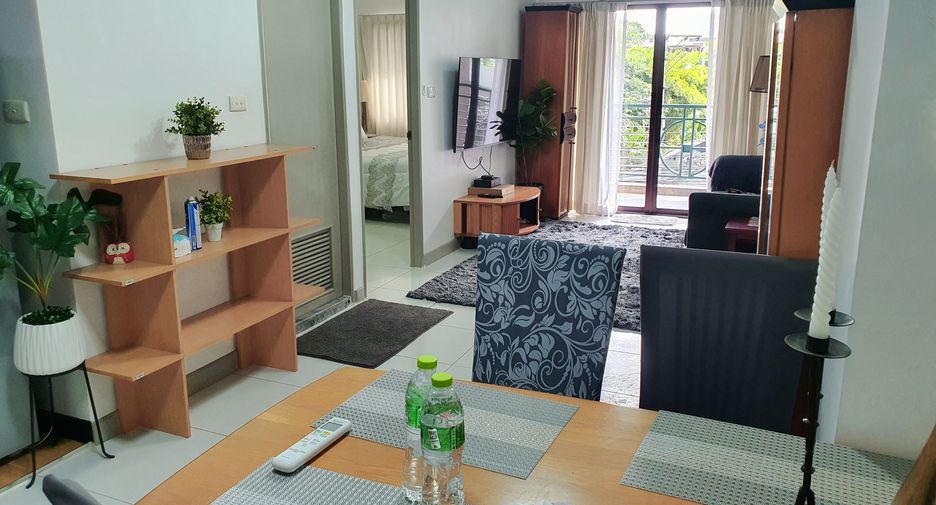 Wohnung zur Miete mit 1 Zimmer in Huai Khwang, Bangkok