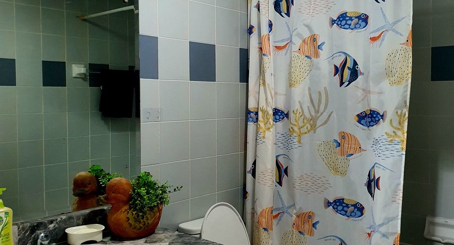 Wohnung zur Miete mit 1 Zimmer in Huai Khwang, Bangkok