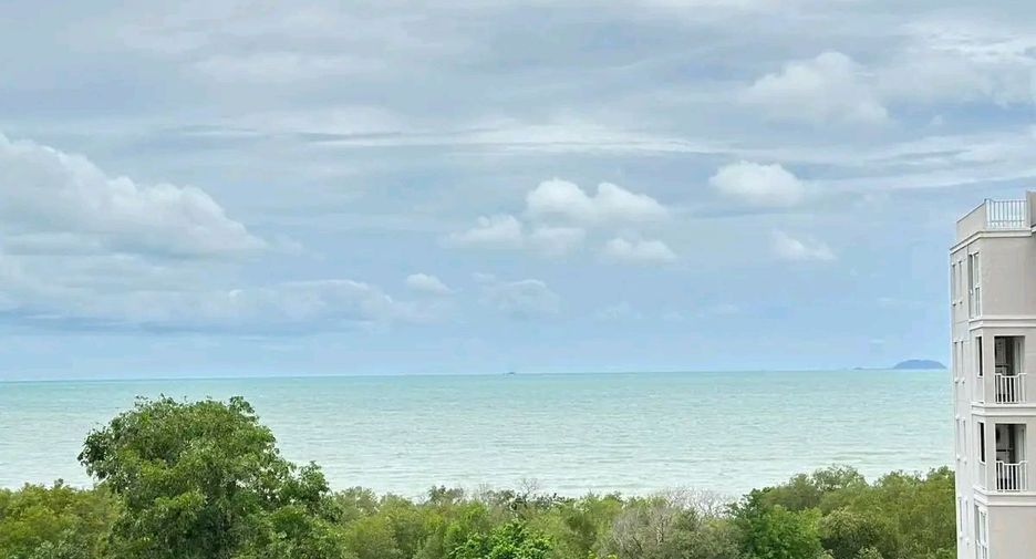 For sale 1 bed condo in Sattahip, Chonburi