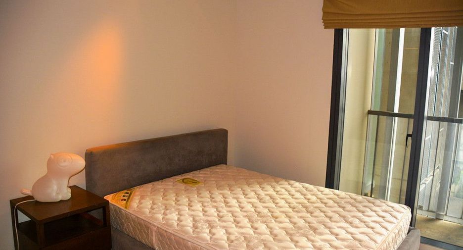 For sale 3 bedrooms condo in Sathon, Bangkok