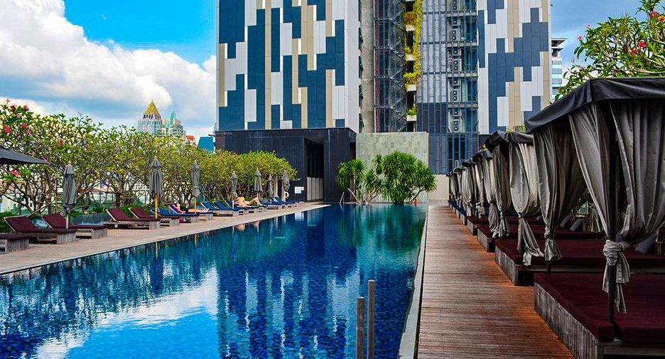 For sale 3 bedrooms condo in Sathon, Bangkok