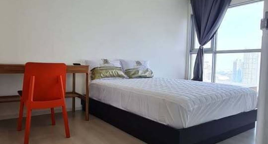 For rent 2 bedrooms condo in Khlong Toei, Bangkok
